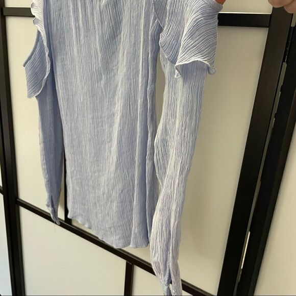 [s] Jane & Delancey Baby Blue Boho Ruffle Long Sleeve Cold Shoulder Blouse - Picture 4 of 13